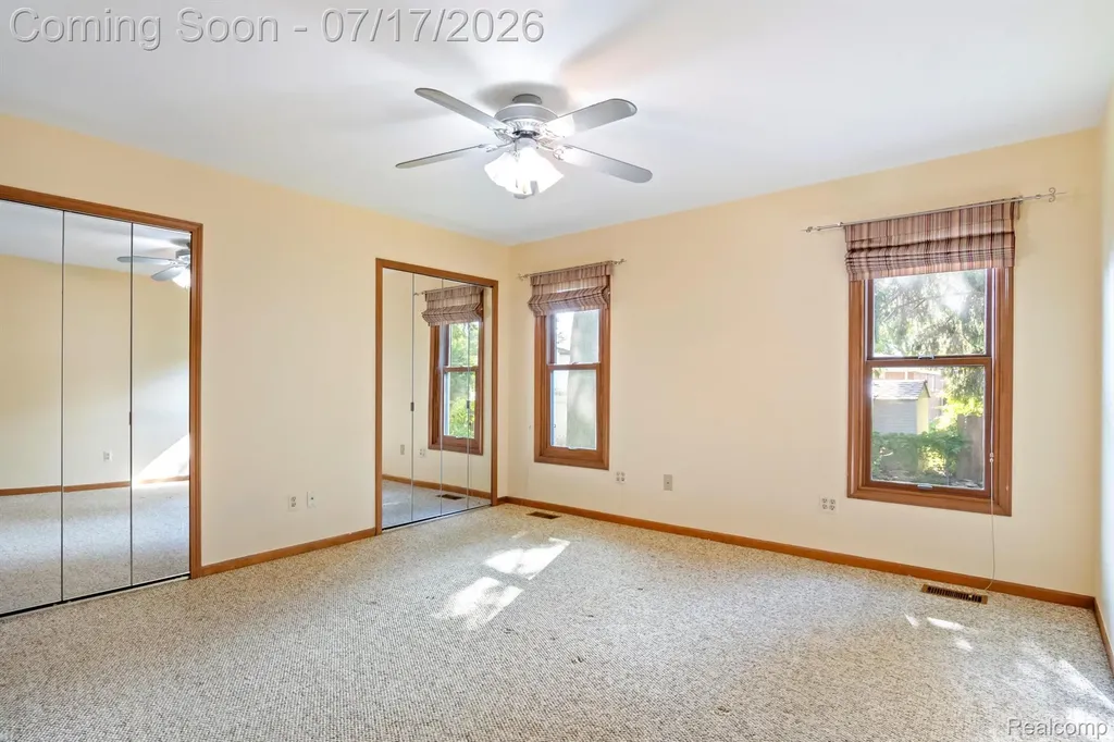 35745 Drake Drive Sterling Heights City MI 48310