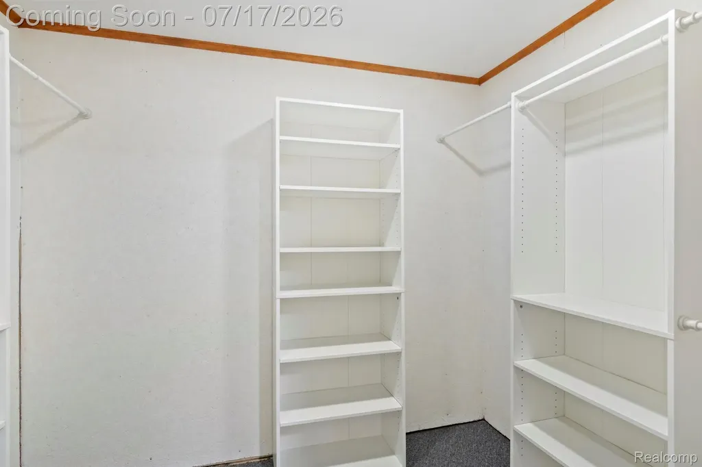 35745 Drake Drive Sterling Heights City MI 48310