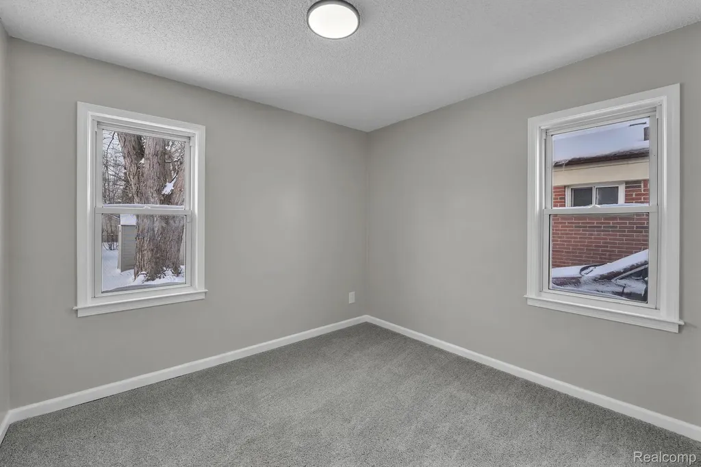 17205 Anne Avenue Allen Park City MI 48101