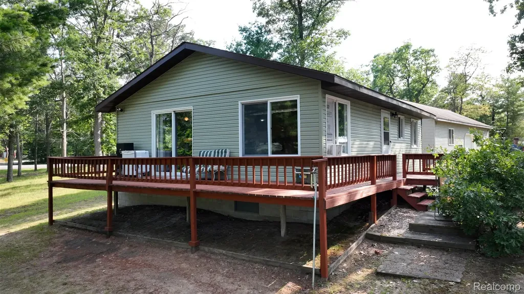 3622 Little Island Drive Grant Township MI 48748