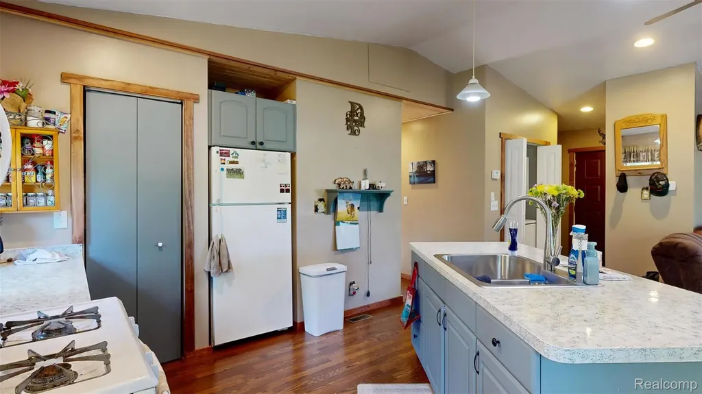 3622 Little Island Drive Grant Township MI 48748
