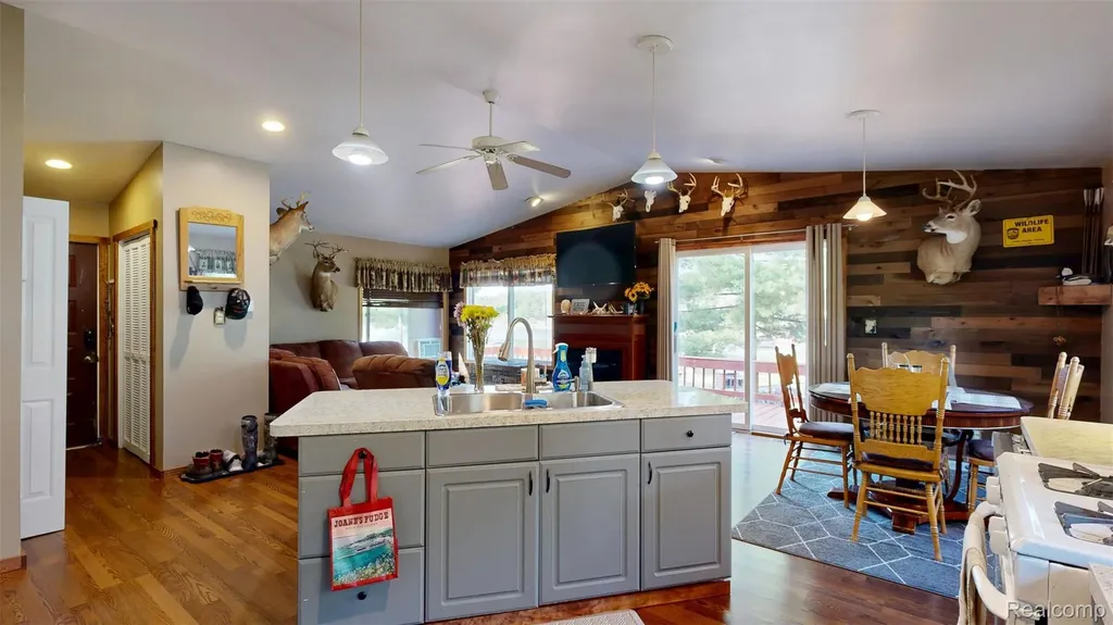 3622 Little Island Drive Grant Township MI 48748
