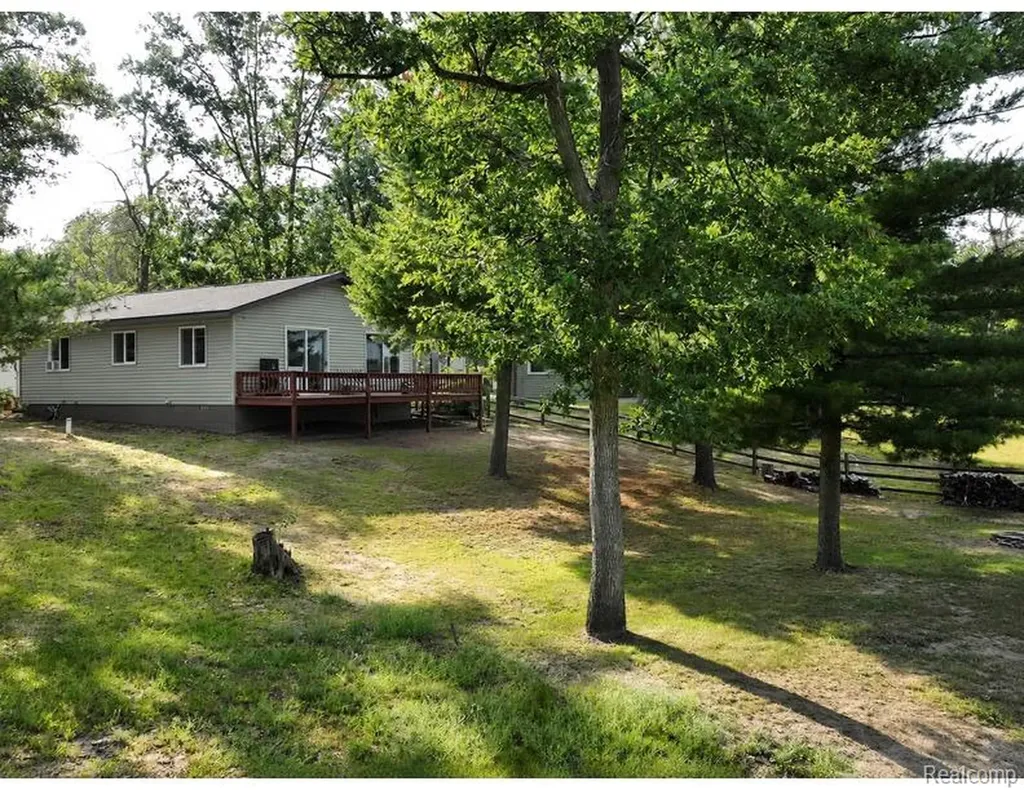 3622 Little Island Drive Grant Township MI 48748