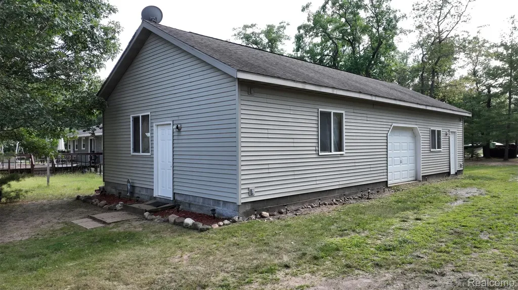 3622 Little Island Drive Grant Township MI 48748
