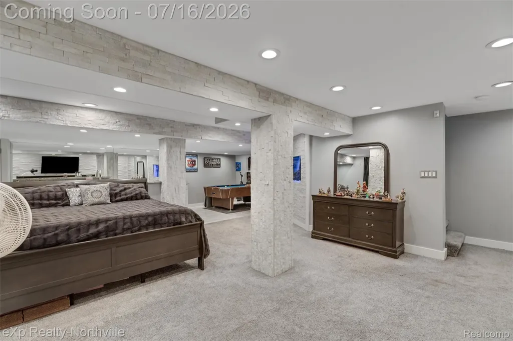 7225 Castell Boulevard Van Buren Charter Township MI 48111