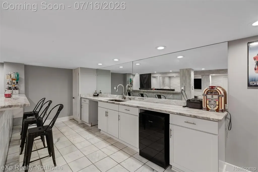 7225 Castell Boulevard Van Buren Charter Township MI 48111