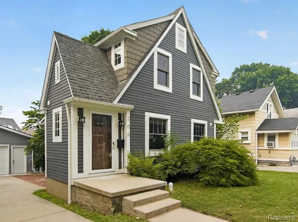 200 W Hoover Avenue Ann Arbor City MI 48103