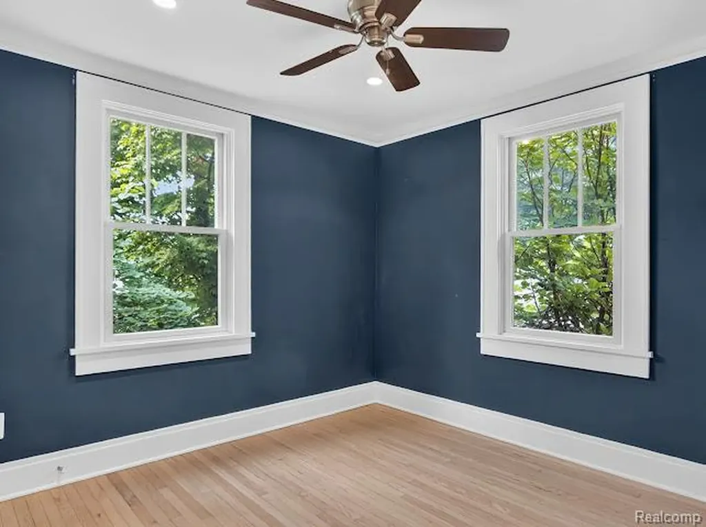 200 W Hoover Avenue Ann Arbor City MI 48103