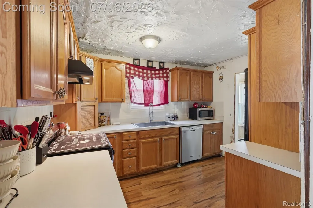 9490 Clark Road Bath Charter Township MI 48823