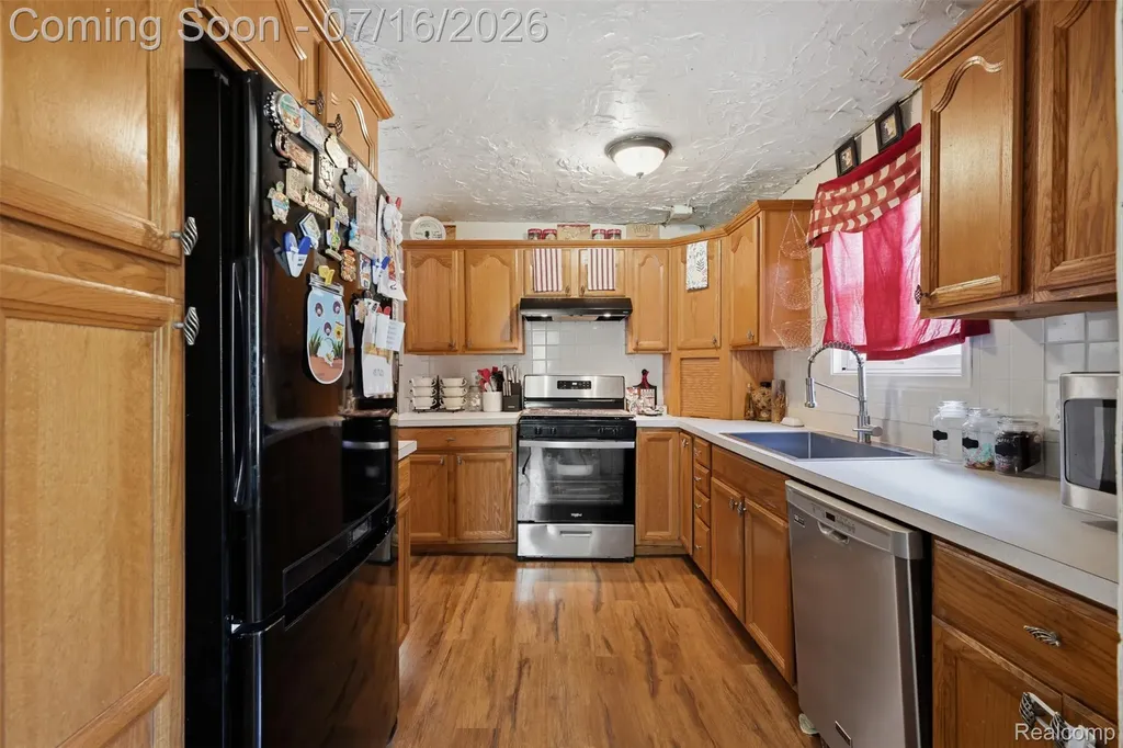 9490 Clark Road Bath Charter Township MI 48823