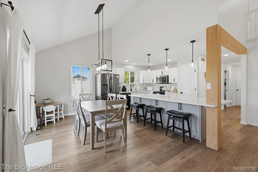 1340 Park Ridge Pointe Grand Blanc Charter Township MI 48439