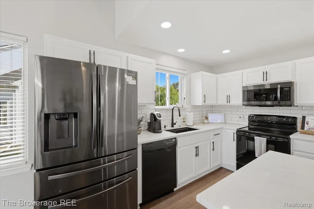 1340 Park Ridge Pointe Grand Blanc Charter Township MI 48439