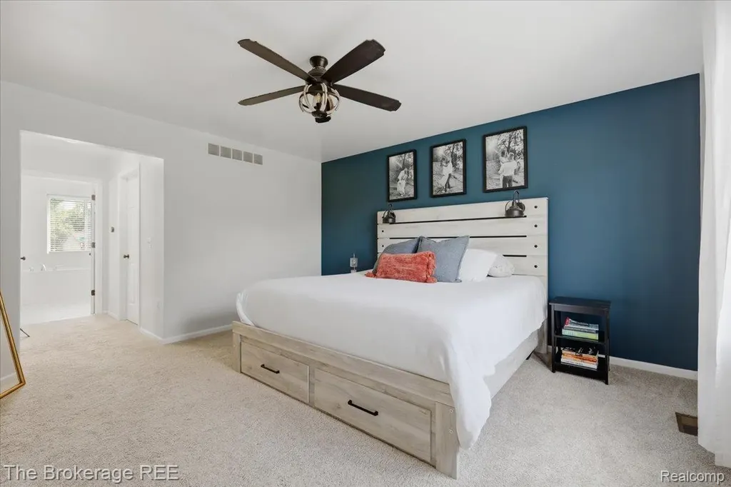1340 Park Ridge Pointe Grand Blanc Charter Township MI 48439
