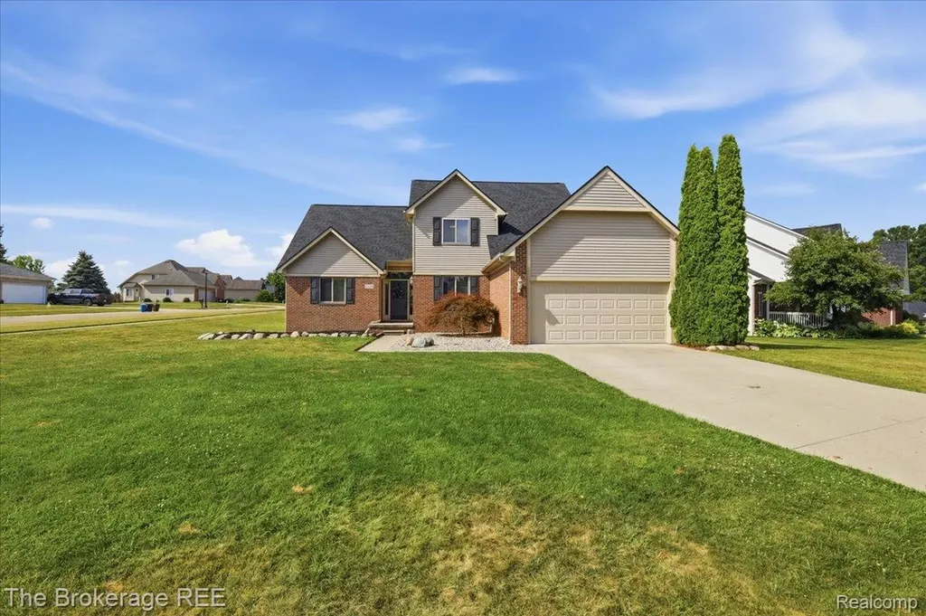 1340 Park Ridge Pointe Grand Blanc Charter Township MI 48439