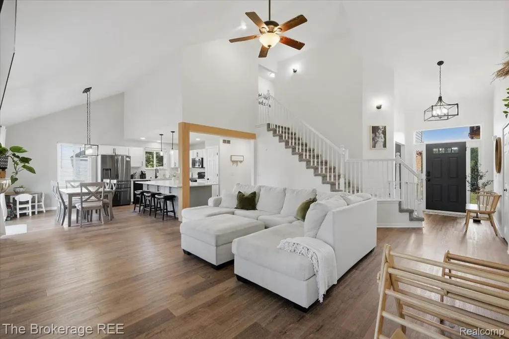 1340 Park Ridge Pointe Grand Blanc Charter Township MI 48439