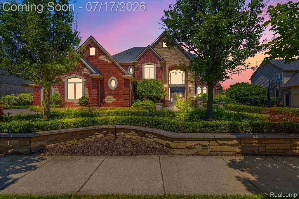 48554 Stoneridge Drive Northville Township MI 48168