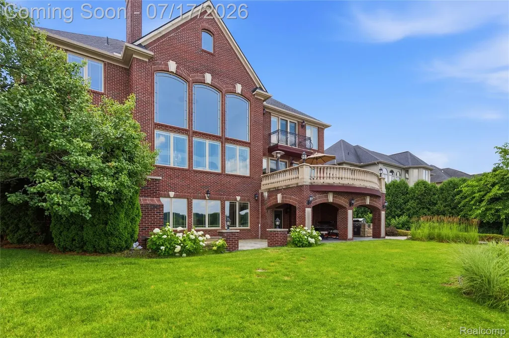 48554 Stoneridge Drive Northville Township MI 48168