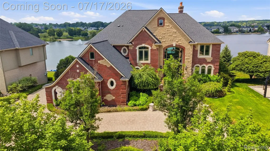 48554 Stoneridge Drive Northville Township MI 48168