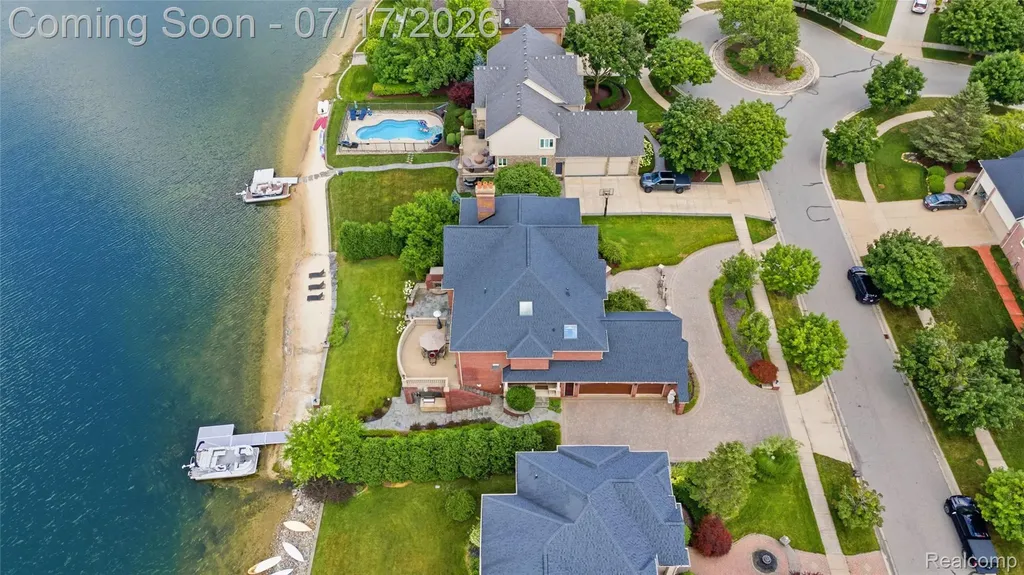 48554 Stoneridge Drive Northville Township MI 48168
