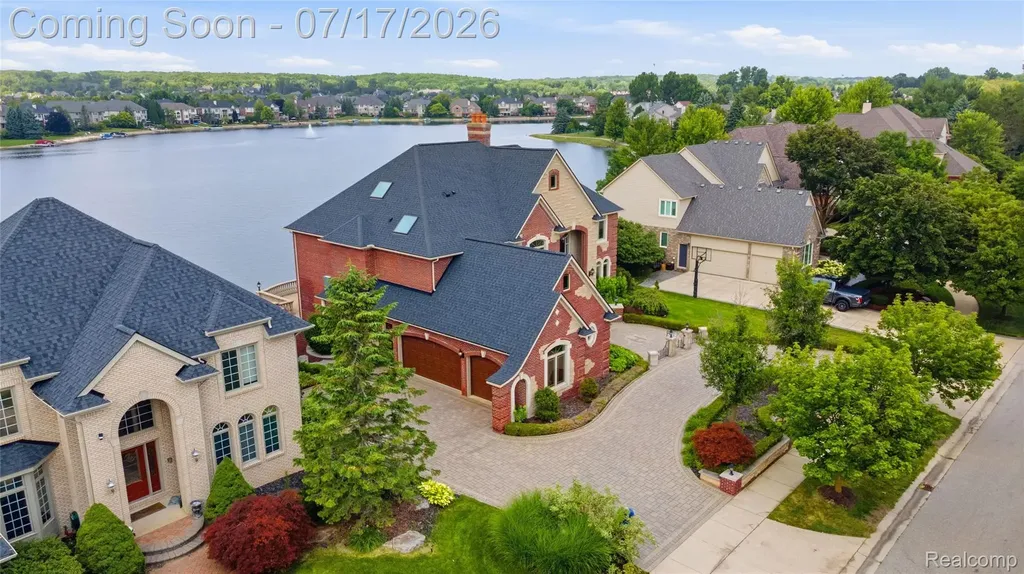 48554 Stoneridge Drive Northville Township MI 48168