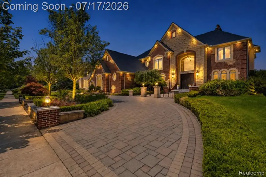 48554 Stoneridge Drive Northville Township MI 48168