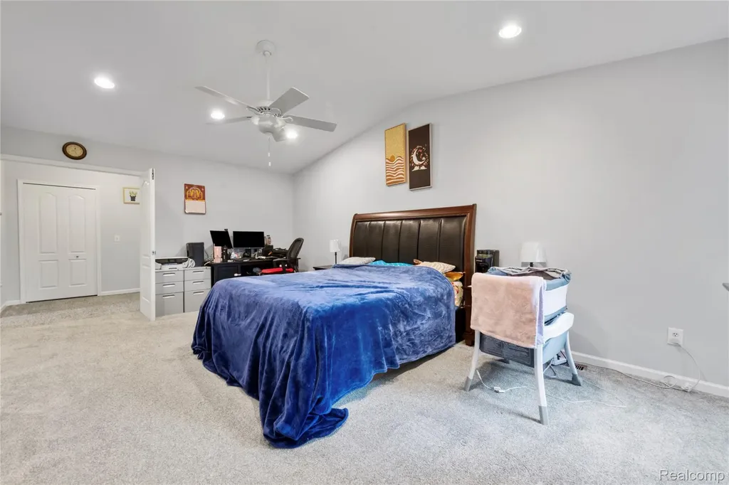 29455 Sylvan Lane Farmington Hills City MI 48334