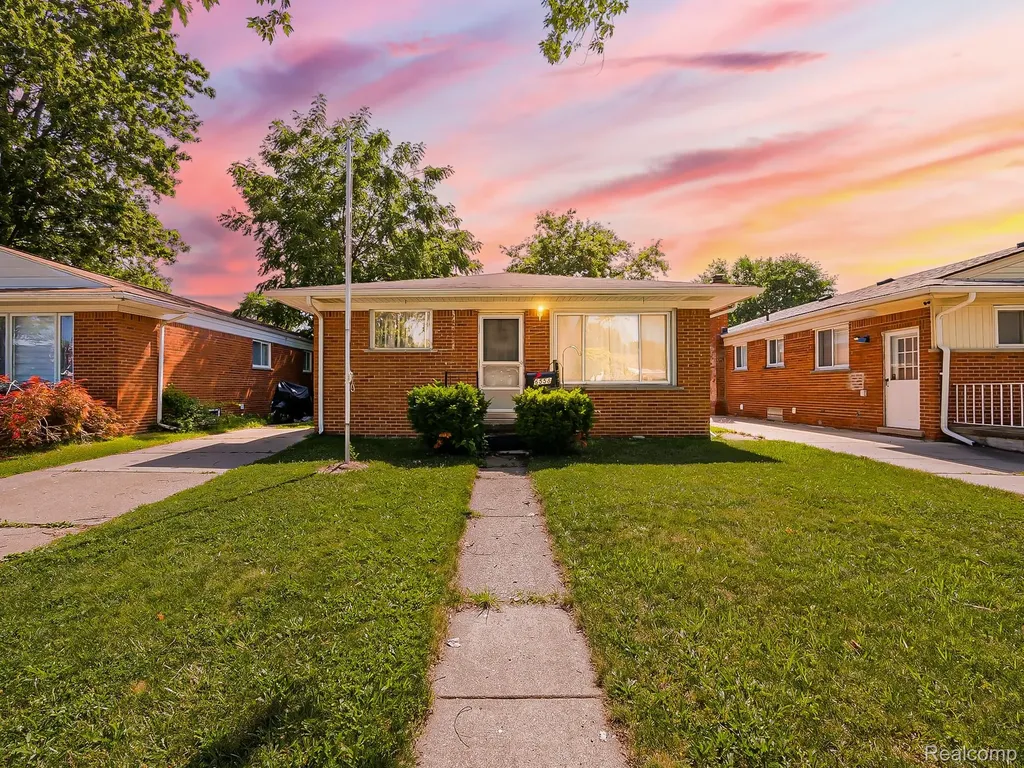 6558 Berwyn Street Dearborn City MI 48127