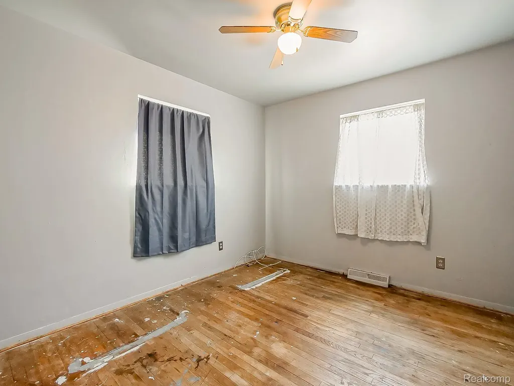 6558 Berwyn Street Dearborn City MI 48127