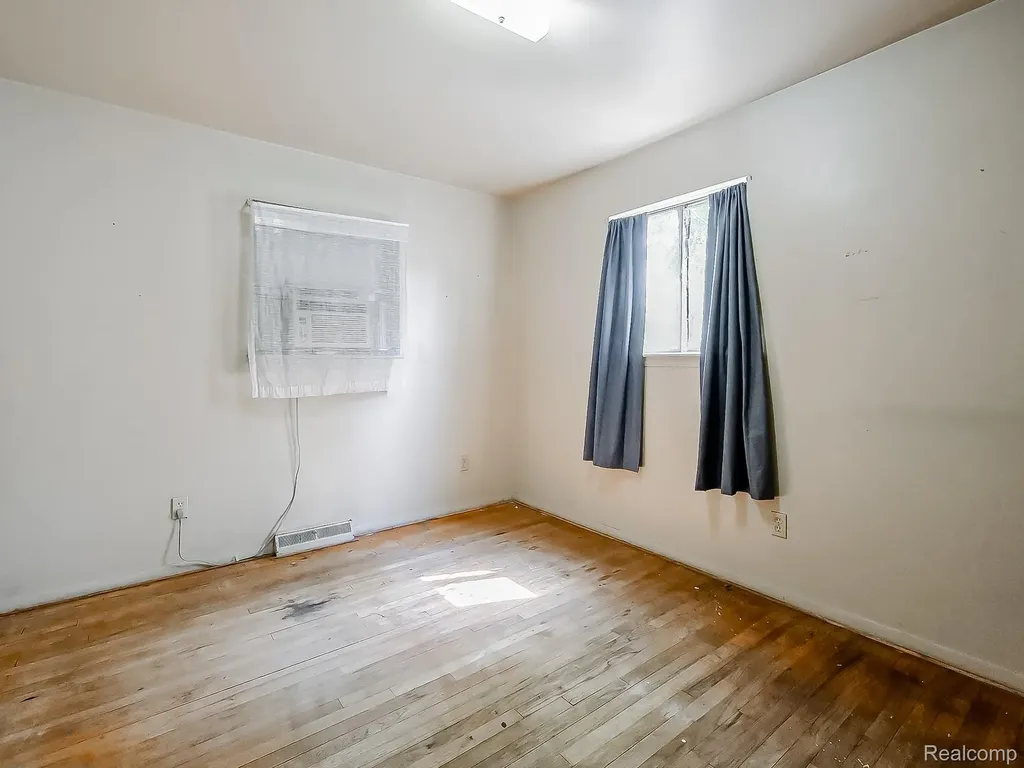 6558 Berwyn Street Dearborn City MI 48127
