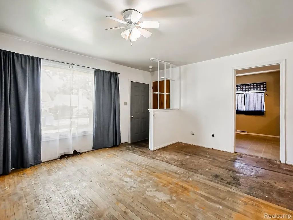 6558 Berwyn Street Dearborn City MI 48127
