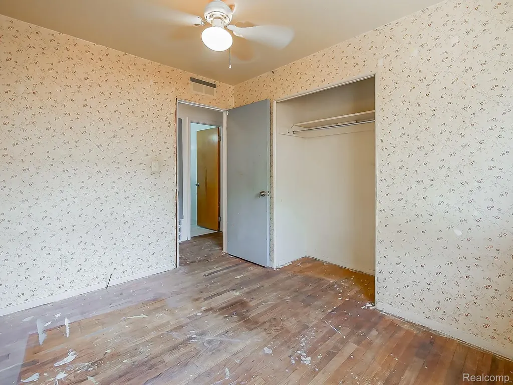 6558 Berwyn Street Dearborn City MI 48127