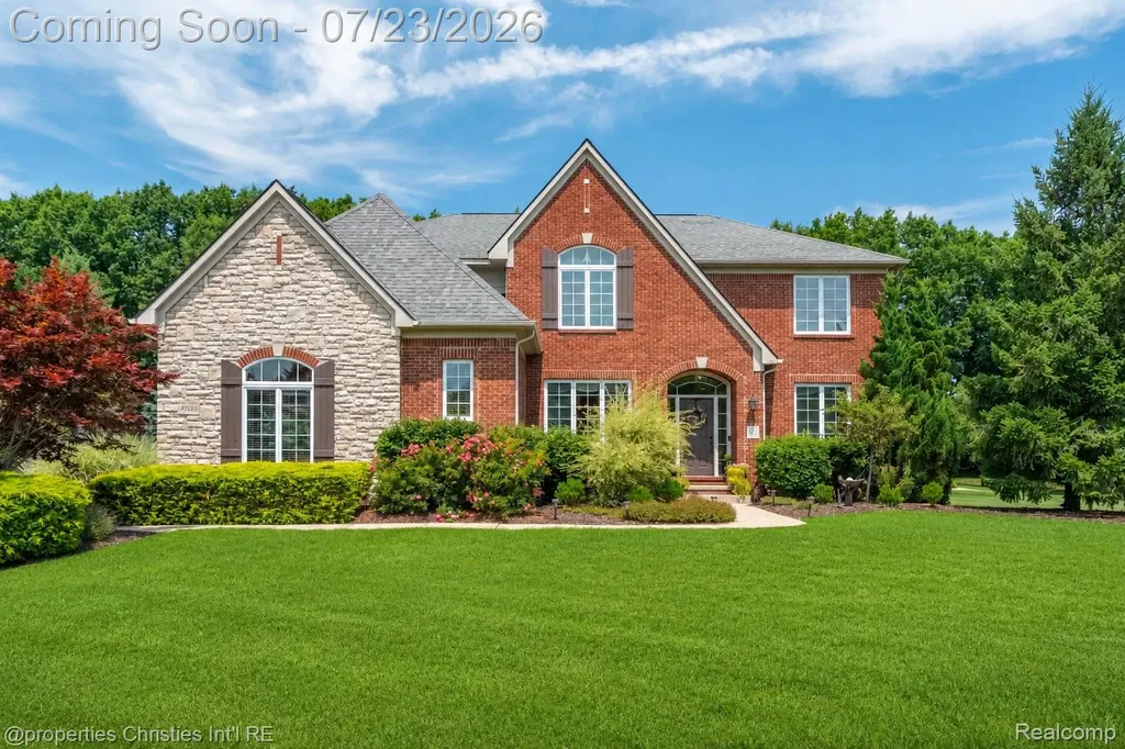 47648 Cheltenham Drive Novi City MI 48374