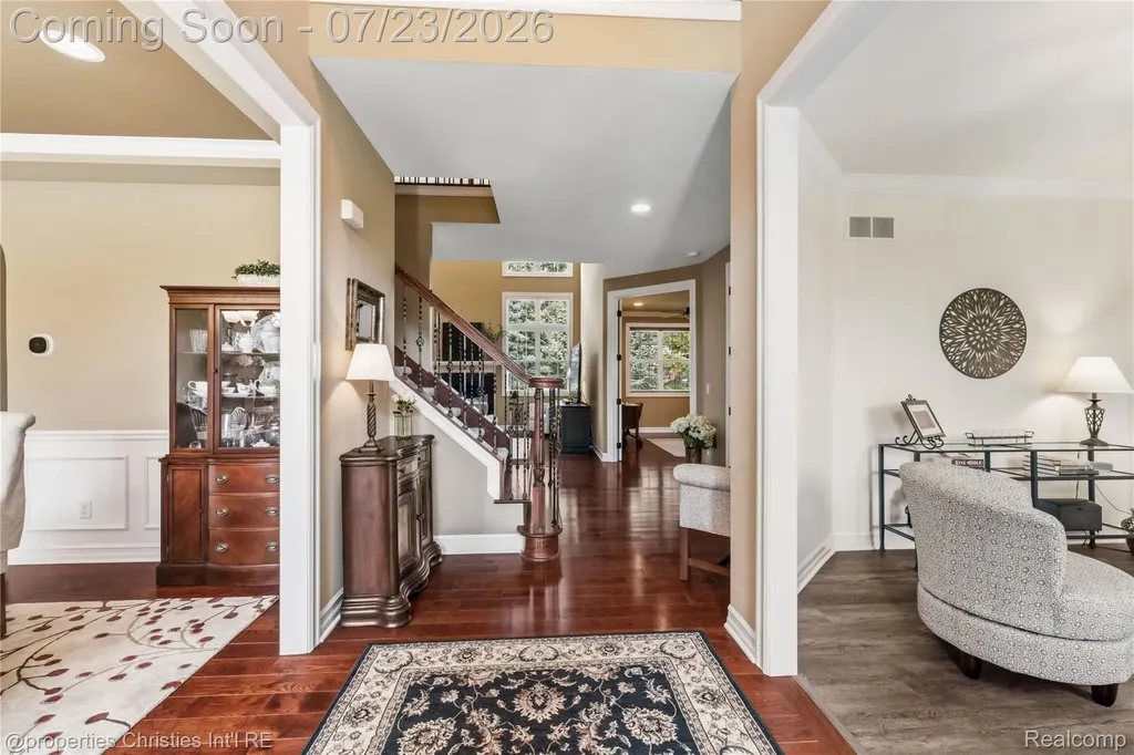 47648 Cheltenham Drive Novi City MI 48374