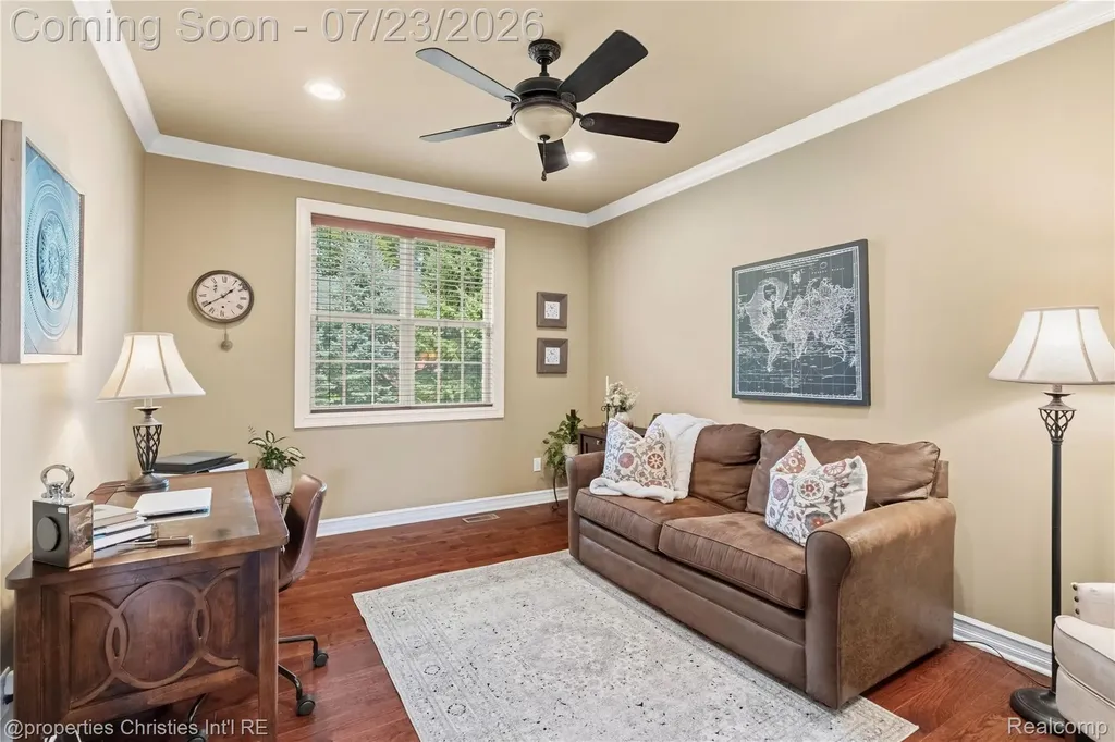 47648 Cheltenham Drive Novi City MI 48374