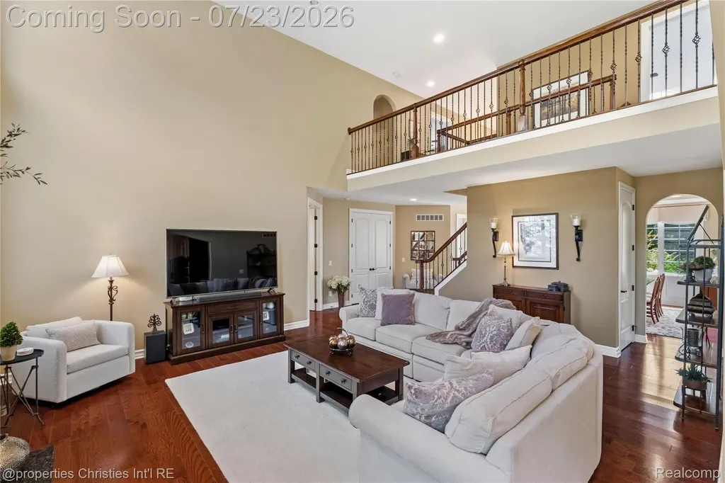 47648 Cheltenham Drive Novi City MI 48374