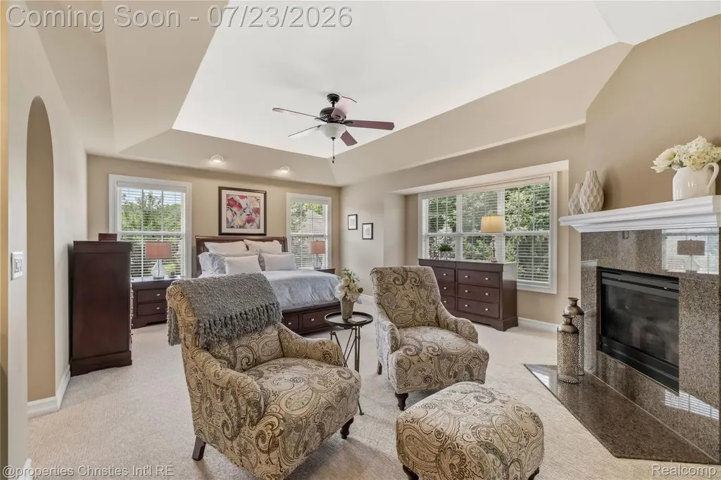 47648 Cheltenham Drive Novi City MI 48374
