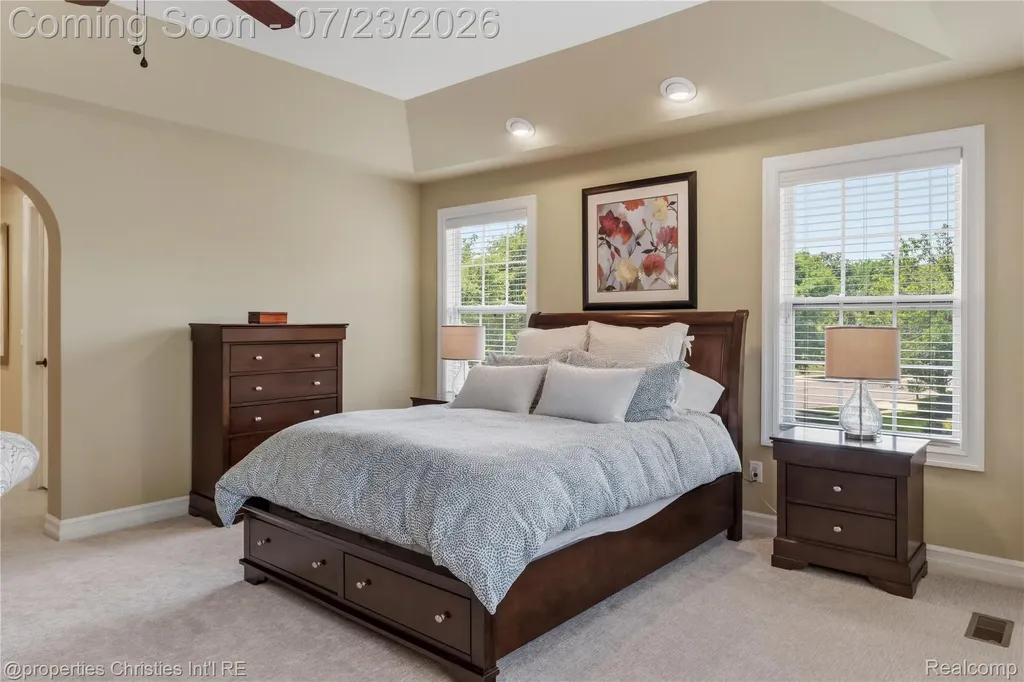 47648 Cheltenham Drive Novi City MI 48374
