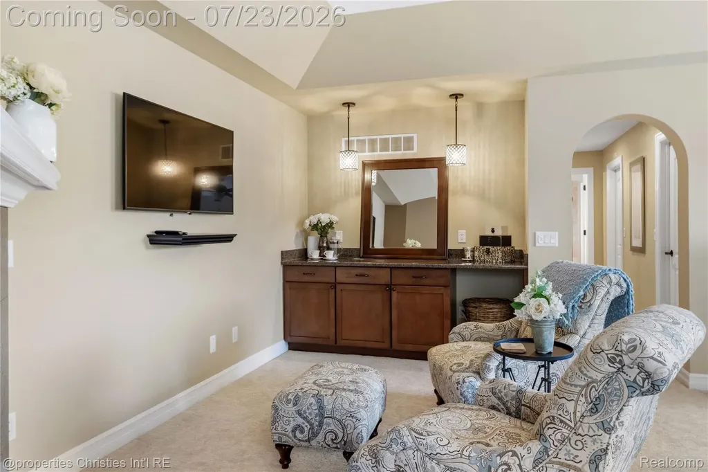 47648 Cheltenham Drive Novi City MI 48374