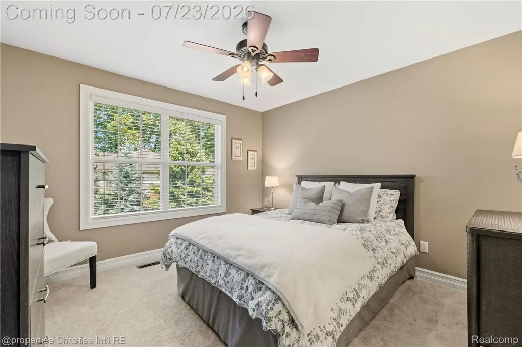 47648 Cheltenham Drive Novi City MI 48374