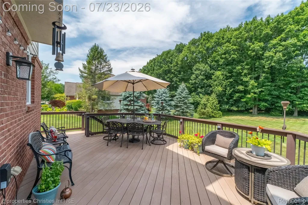 47648 Cheltenham Drive Novi City MI 48374