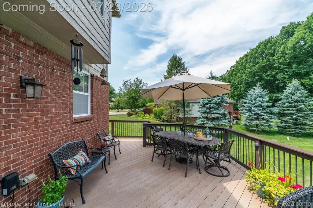 47648 Cheltenham Drive Novi City MI 48374