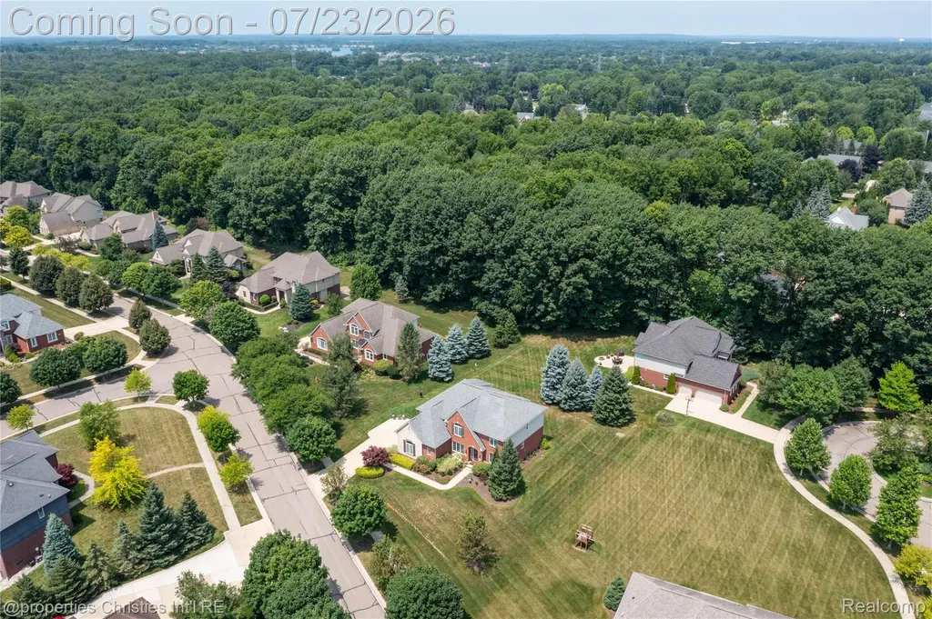 47648 Cheltenham Drive Novi City MI 48374