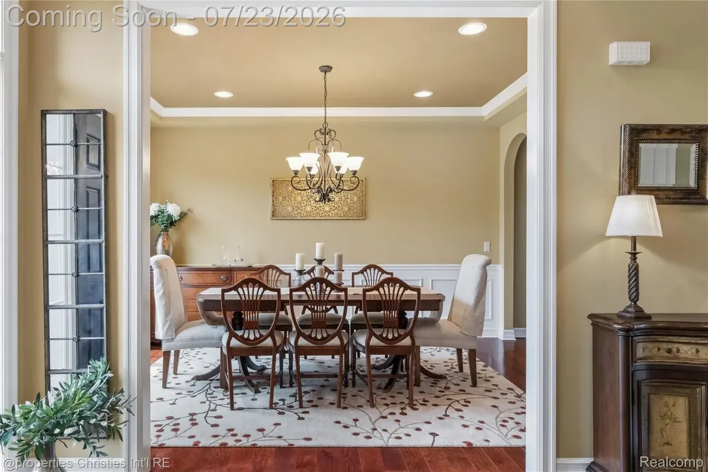 47648 Cheltenham Drive Novi City MI 48374