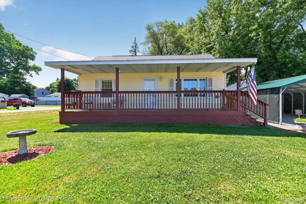 1038 Bethany Street Genesee Charter Township MI 48458