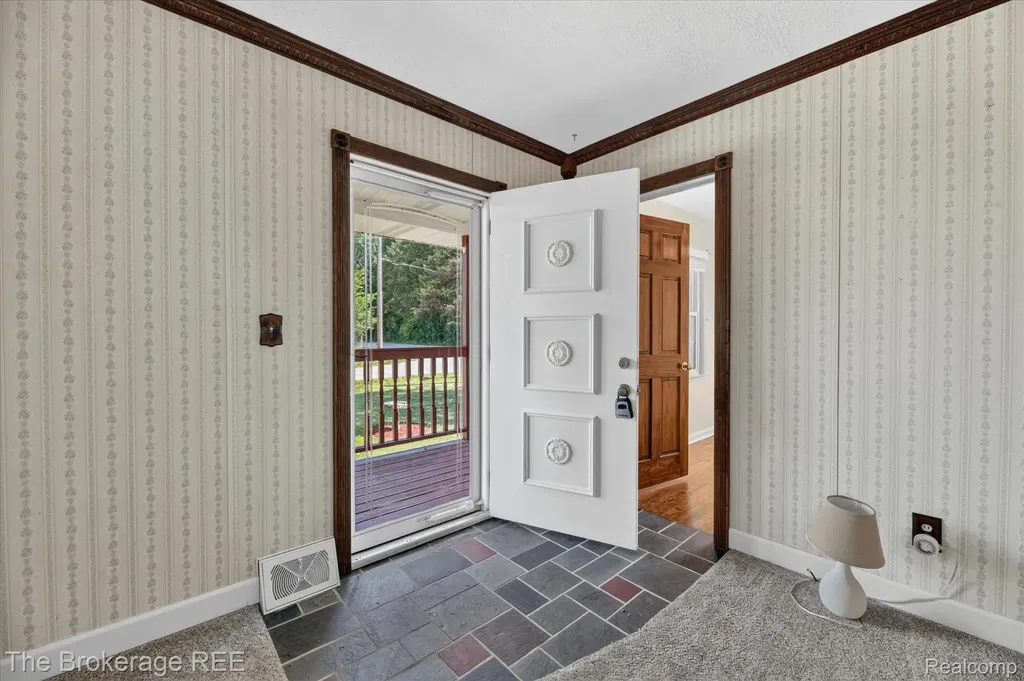 1038 Bethany Street Genesee Charter Township MI 48458