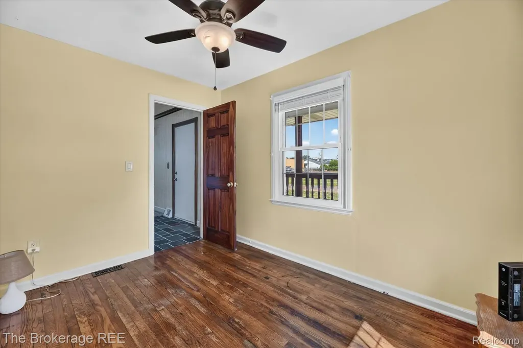 1038 Bethany Street Genesee Charter Township MI 48458