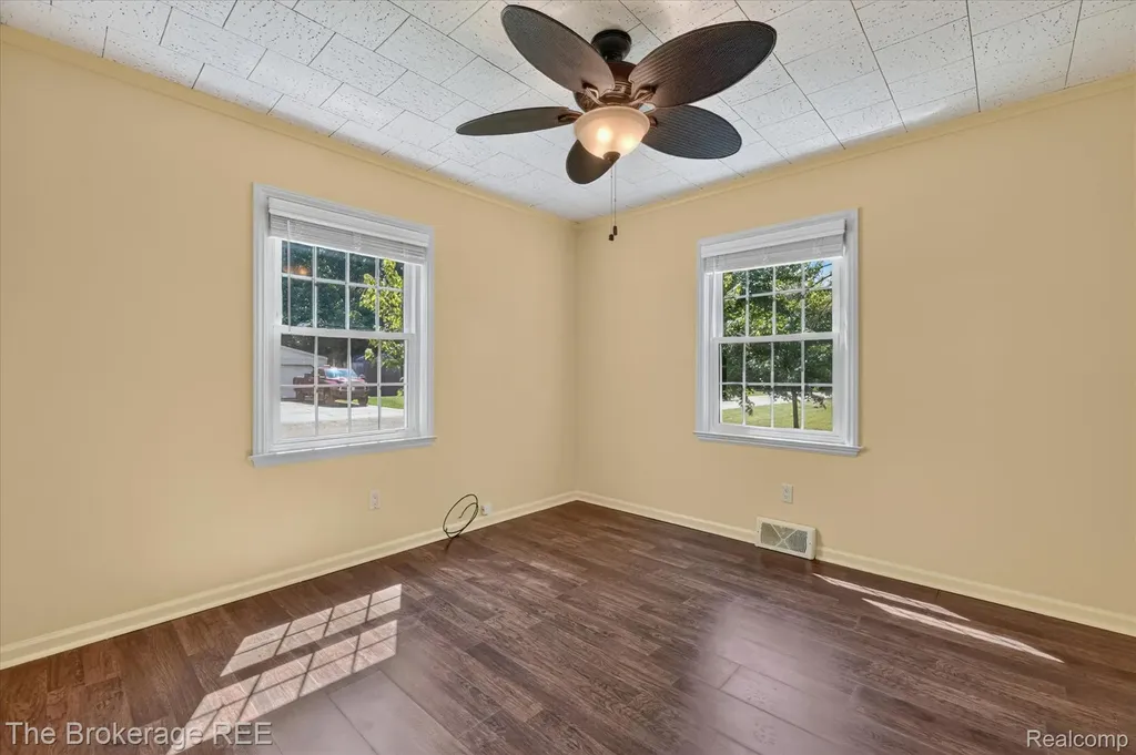 1038 Bethany Street Genesee Charter Township MI 48458