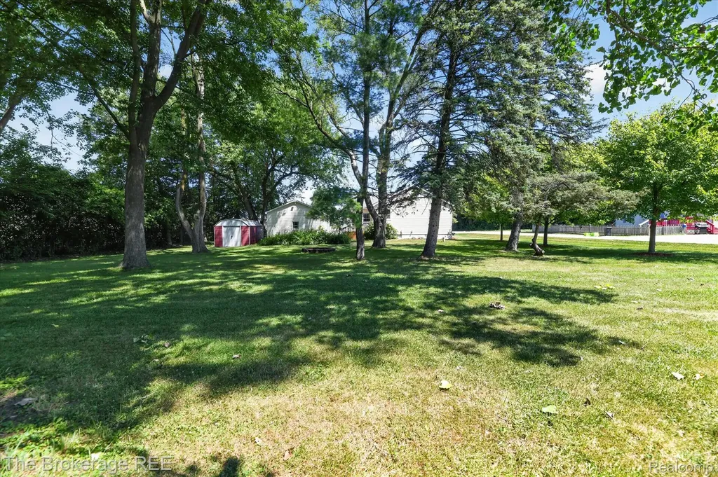 1038 Bethany Street Genesee Charter Township MI 48458