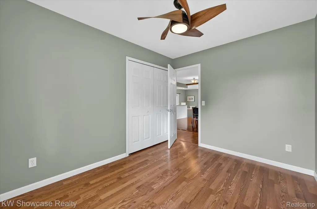 11498 Fox N Hounds Drive White Lake Charter Township MI 48386