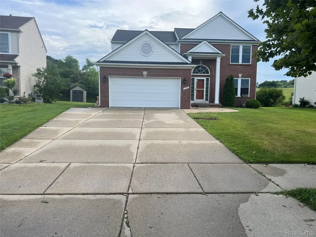 7753 Turrillium Lane Waterford Charter Township MI 48327